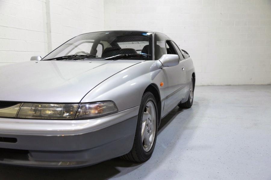 Детали экстерьера Subaru SVX (CXW-004170) 1994 года  (NA) (фото 22 из 36)